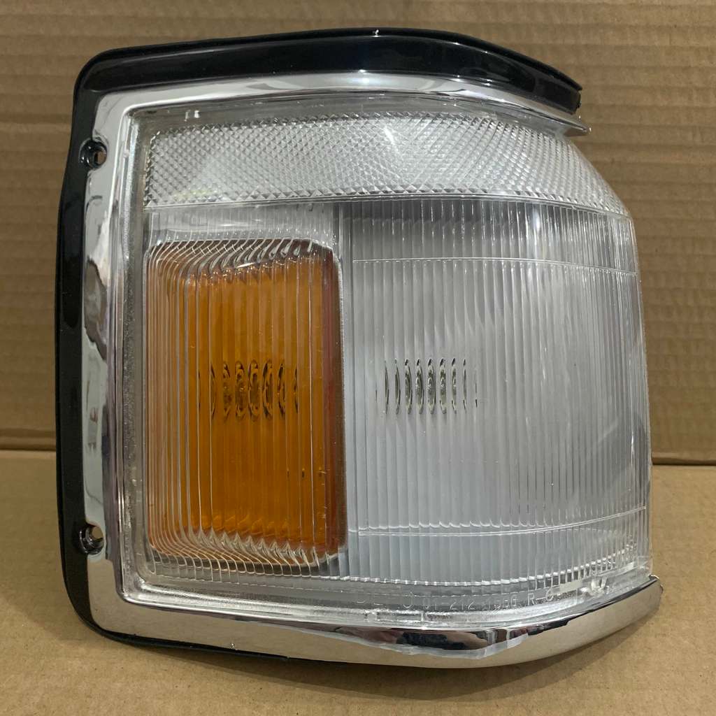 Lampu Corner Toyota Kijang Grand KF50 Kanan Depo Taiwan