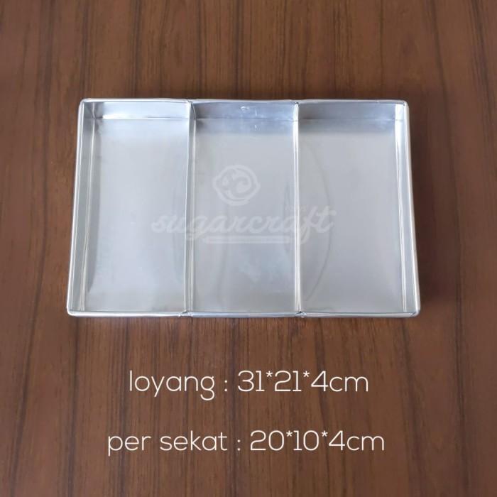 Loyang lapis surabaya persegi sekat 3 per sekat 20cm x 10cm x 4cm cetakan aneka cake brownies