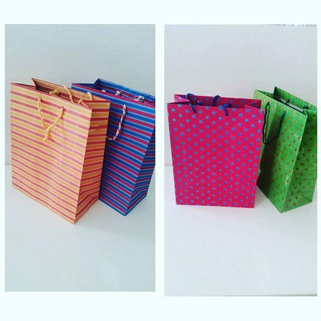 kantong kertas / paperbag motif