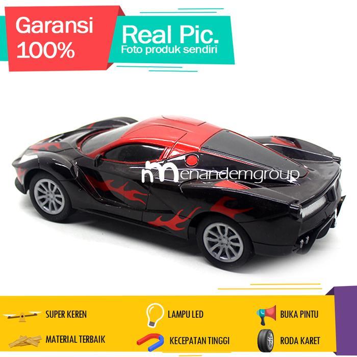 Mainan Mobil Remot Kontrol Rc Sedan Balap Led