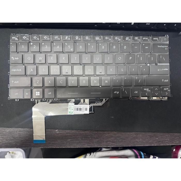 Promo / Ori Keyboard Msi Modern 14 C5M C12M C12Mo C13M C5M C7M 14-C11M 14-C12M 14-C13M Black