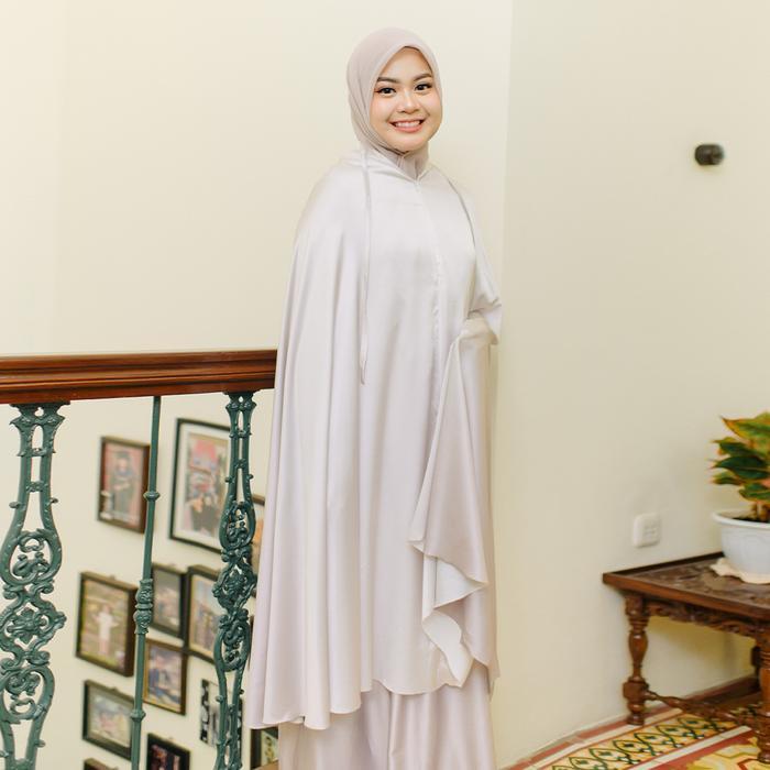 Top Lozy Hijab - Shanum Prayer Set (Mukena Silk Lasercut Gradasi na) Mewah Satin Dewasa
