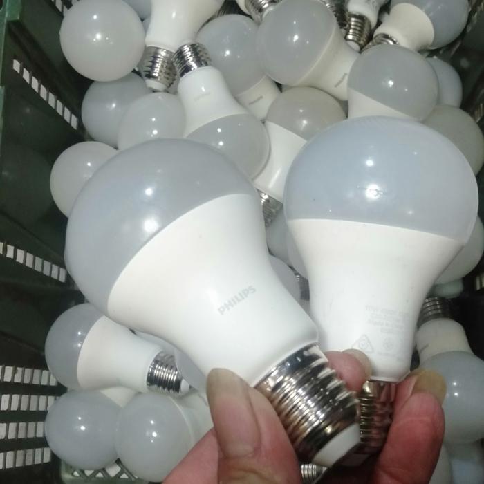 lampu LED merek Philips mati 10watt