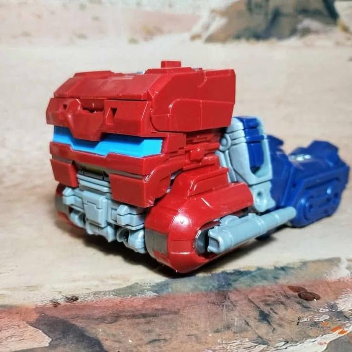 Jk-10 Tf One Optimus Prime Mainan Robot Optimus Bisa Transform Mainan Mobil Pasti Diskon