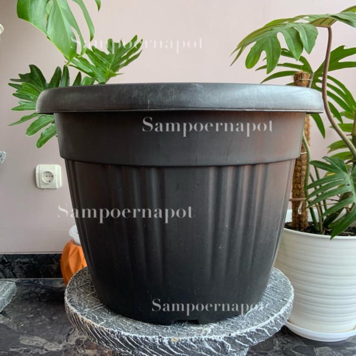 Pot Bunga Tanaman Plastik Grace 35 Hitam Kuping Bahan Tebal - Grace 35 Hitam Kuping
