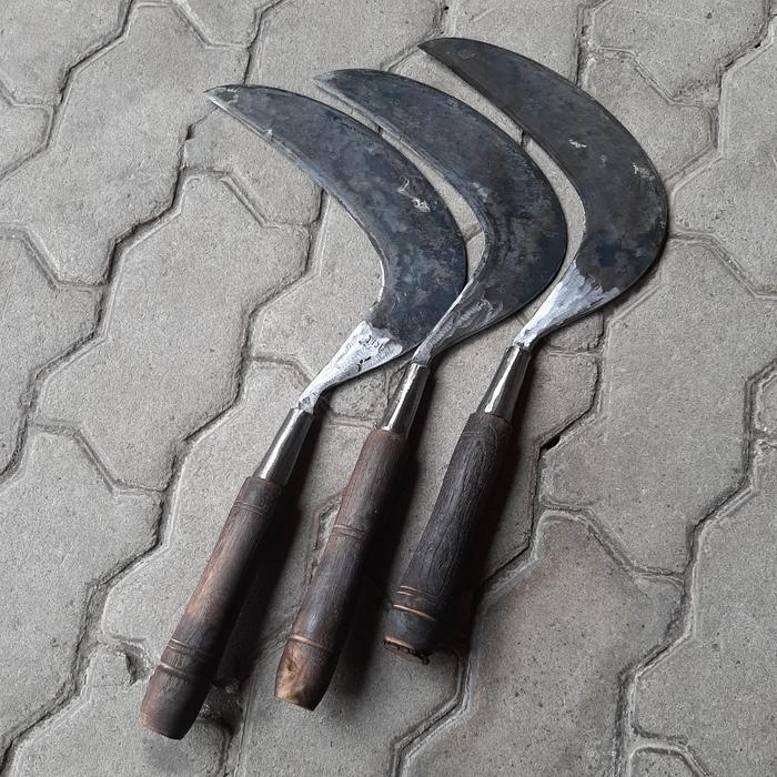 ARIT SERABUTAN TEBAL SABIT BABATAN CAP TIYO BAHAN BAJA TEMBUS