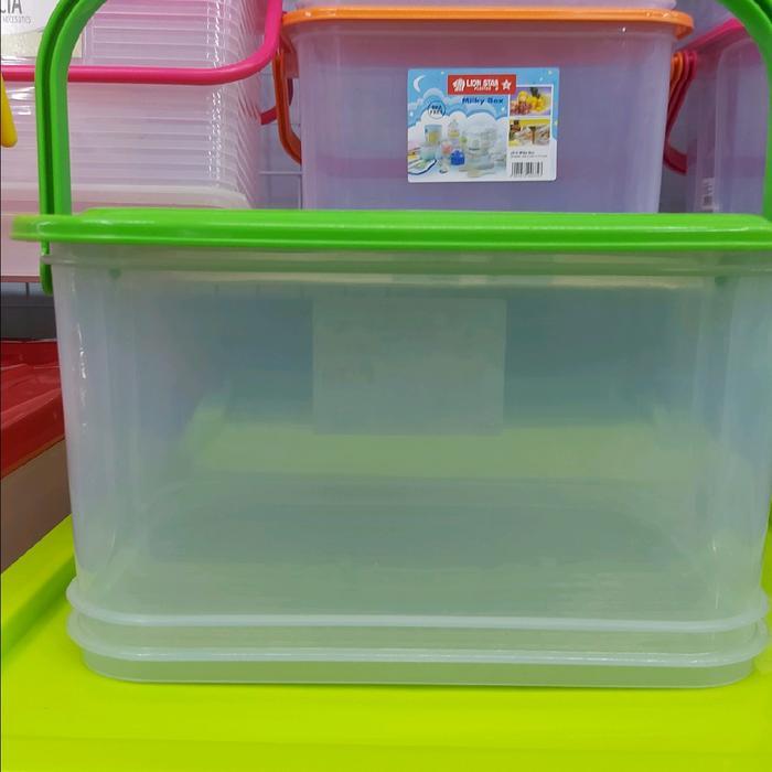 Box Container Serbaguna Lion Star