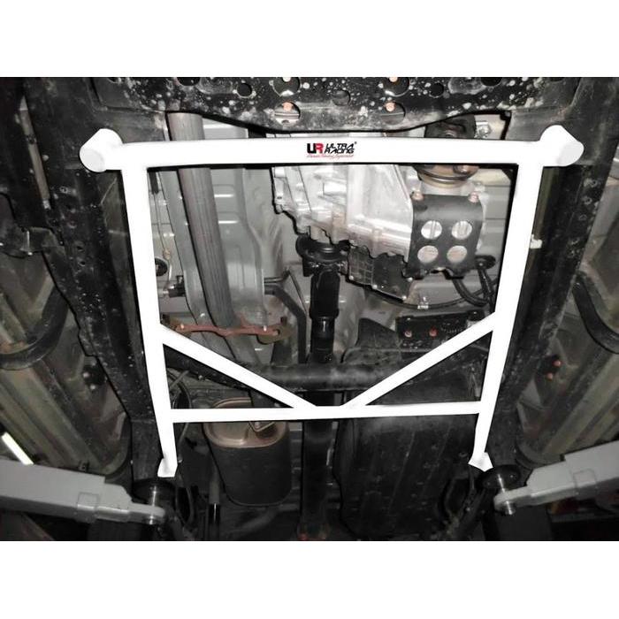Aksesoris / Stabiliser / Rear Lower Bar Ultra Racing Pajero Sport 16+