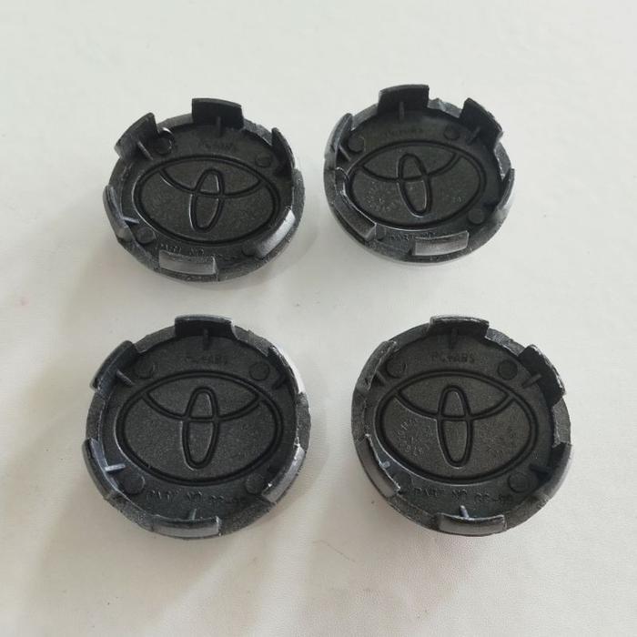 "New" Tutup dop velg toyota avanza diameter 5.7cm