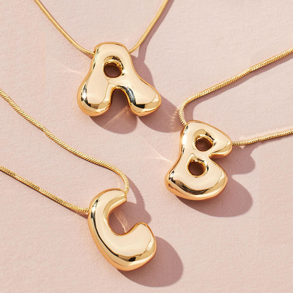 Kalung Inisial Warna Emas untuk Wanita dan Remaja, Desain Huruf Tebal dan Trendy