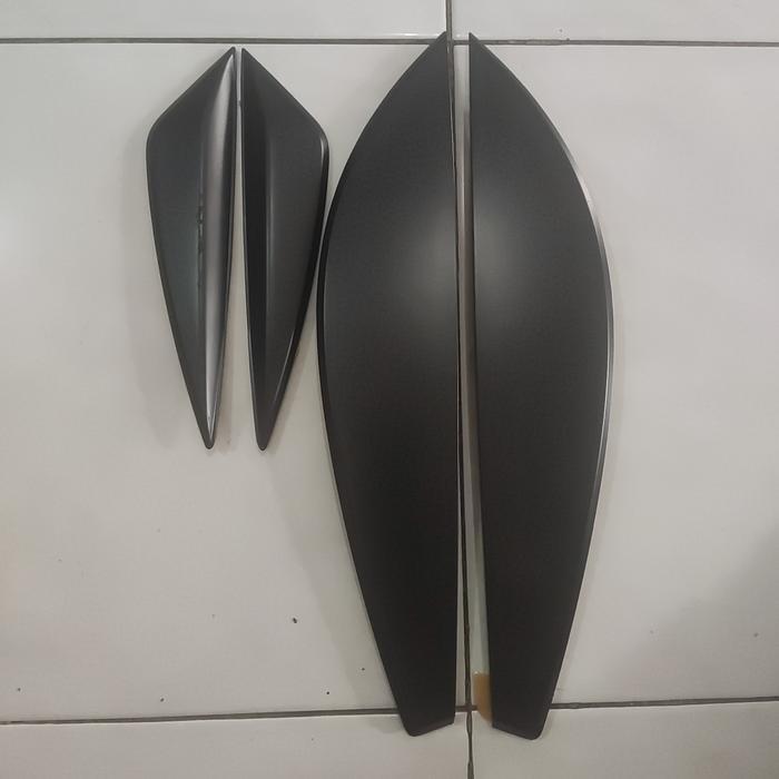 LIS LIST OVER FENDER HYUNDAI STARGAZER X FORSALE