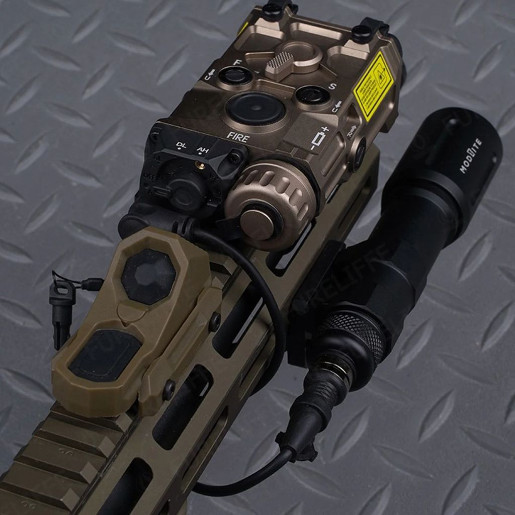 Tactical AXON Remote In-Line Dual Function Pressure Switch Flashlight PEQ NGAL Laser Pushbutton