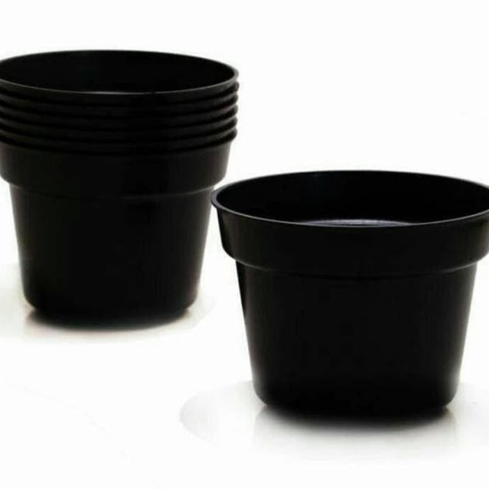 Pot Hitam 40 Cm Plastik