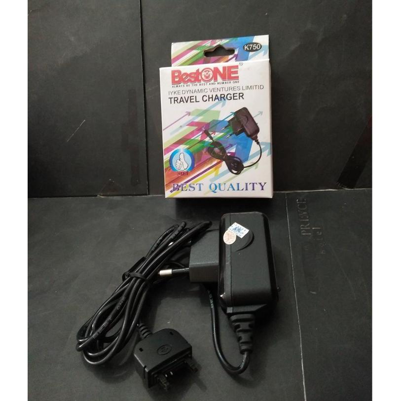 Charger sony ericsson K750i K800i w550i w830 w950 w700 z610i k770i