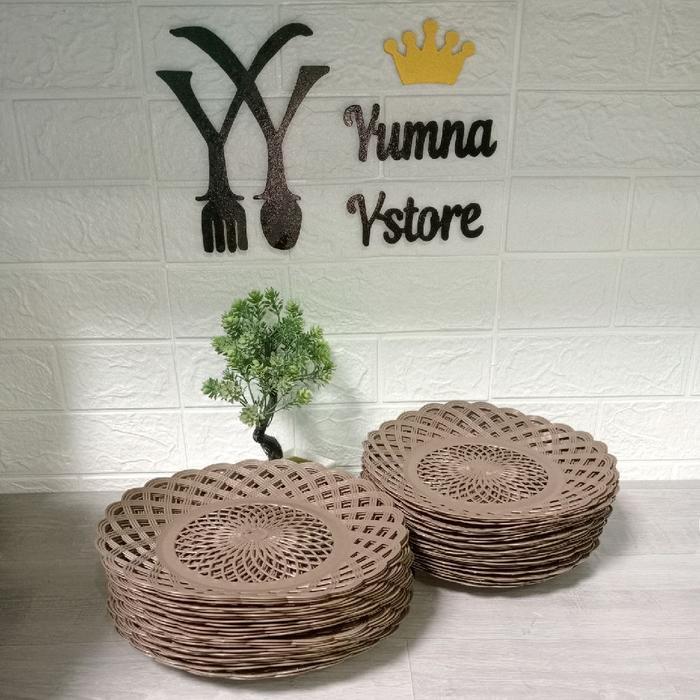 12 Pcs / 1 Lusin Piring Rotan Plastik/ Piring Anyaman Plastik