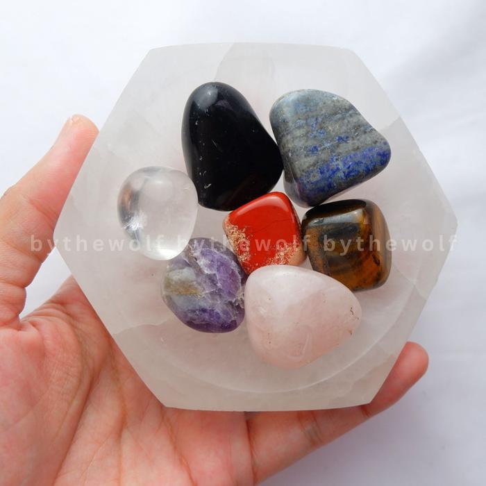 Tarotbythewolf - Selenite Bowl Hexagonal