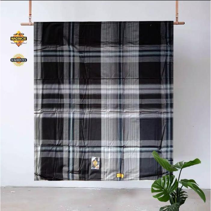 TERLARIS- Wadimor Sarung Tenun Motif Hitam Putih Kain Sarung Wadimor Original #gratisongkir