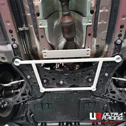Aksesoris / Front lower / Stabiliser Ultra Racing Corolla Cross
