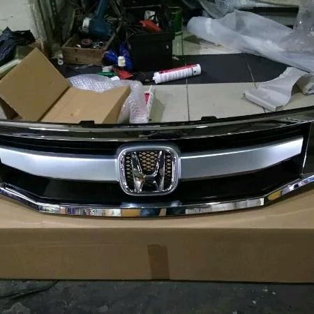 Grill Honda Accord 2008 Import