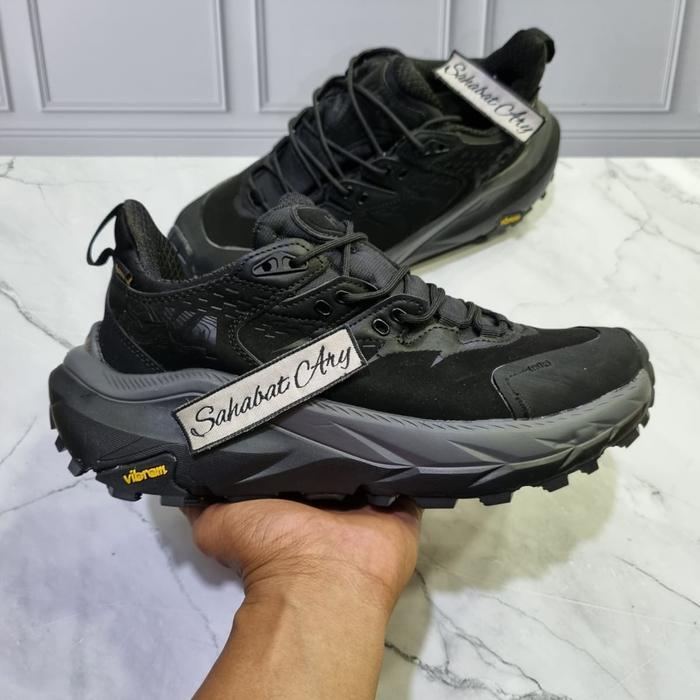 Sepatu Hoka One One Kaha 2 Low GTX Black