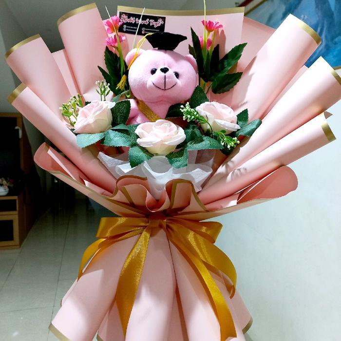 bucket wisuda Boneka dan bunga artificial Toys Buket