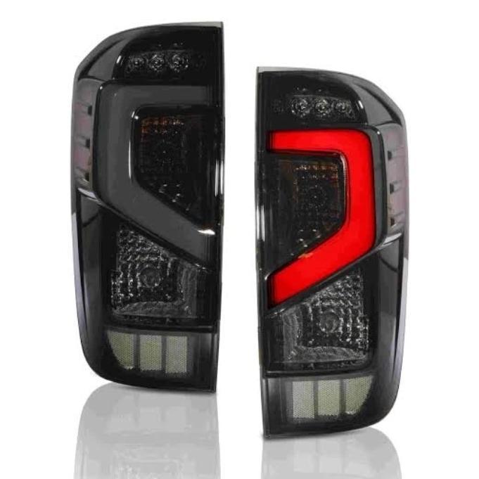 Lampu Stoplam Belakang Nissan Navara Np300 Smoke