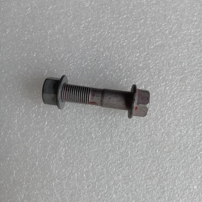 Baut shockbreaker avanza