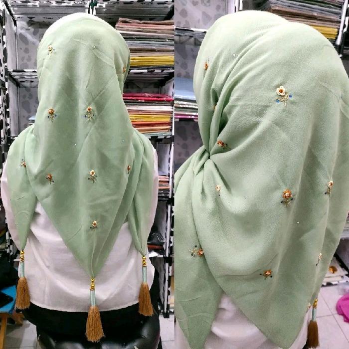 Hijab Paris Bunga Kecil Banyak Motif