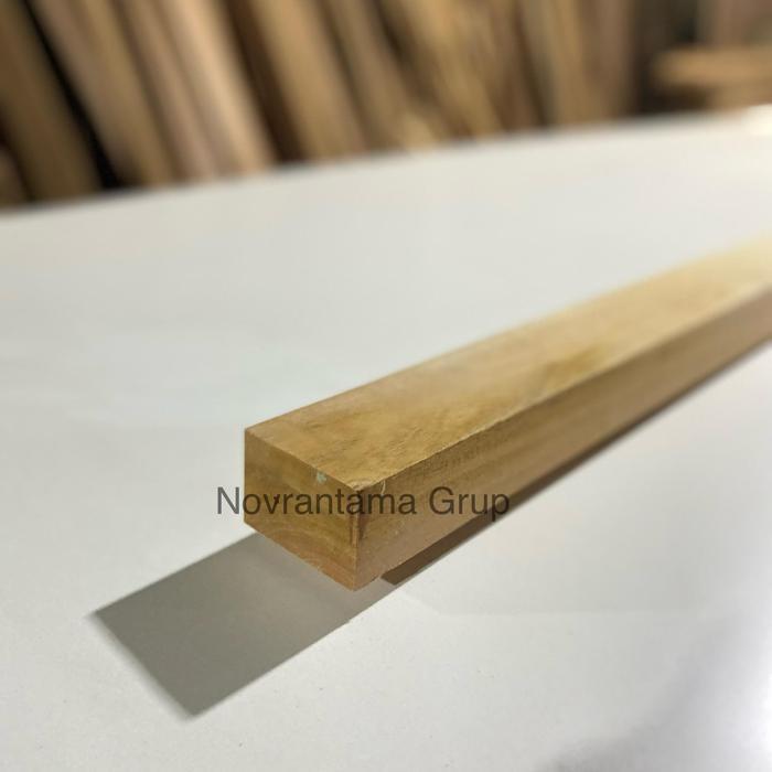 Kaso Mahoni 4x6x200cm / Kayu Mahoni 4x6cm Panjang 200cm / Kayu Mahoni Panjang 2meter BISA GRAB!