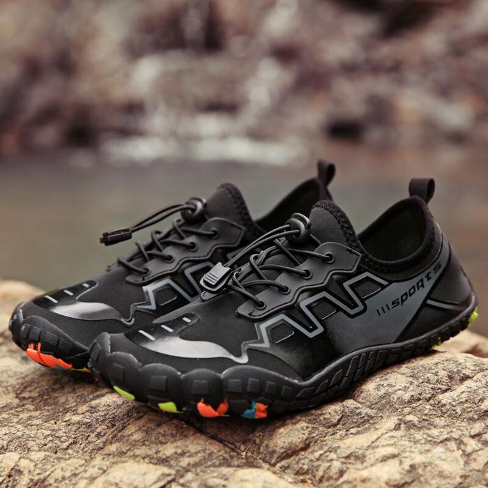 Sepatu Pantai Olahraga Air Aqua Shoes Varian Size - 1818