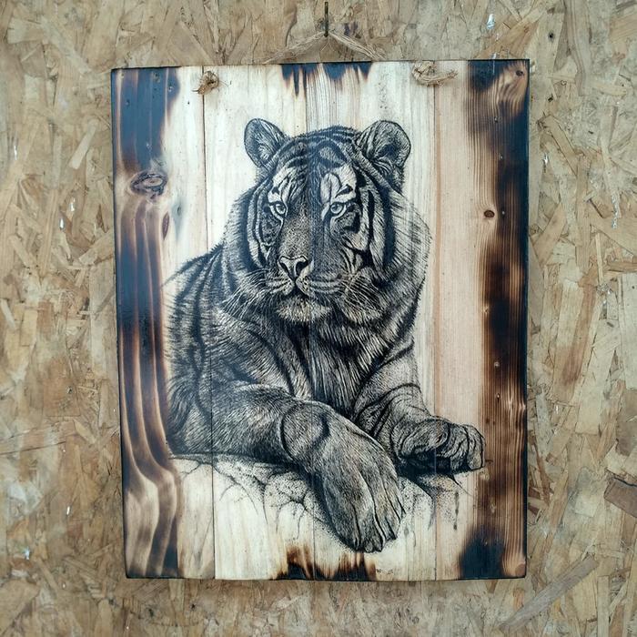 Lukisan Kayu Tiger Macan Jatibelanda Bakar Hiasan Dinding Ruang Tamu Terjamin