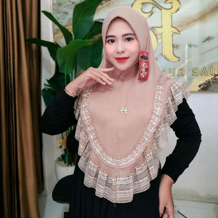 Sedia hijab fo alena ped plisket renda Mewah