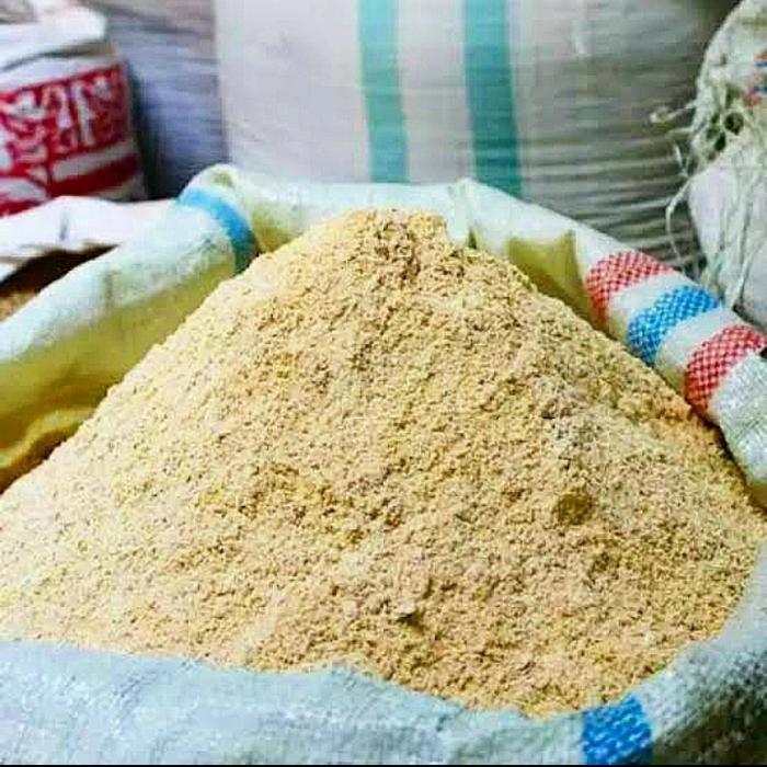 dedek bekatul dedek padi super halus pakan ternak