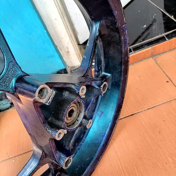 Velg Yamaha Aerox Original Bahan Cat