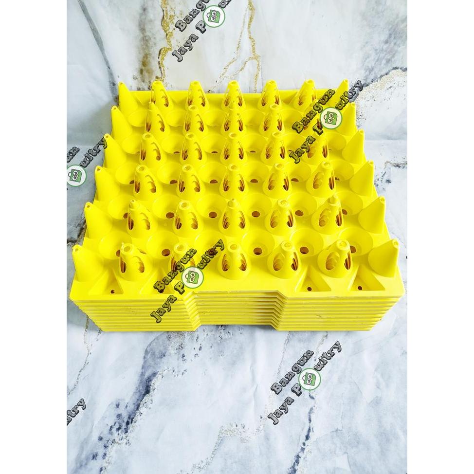 EGG TRAY PLASTIK KUNING 31.5CM/TEMPAT TELUR AYAM /KANDANG PETELUR AYAM