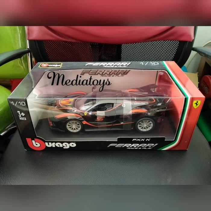 Diecast 1:18 Bburago ferarri FXX-K