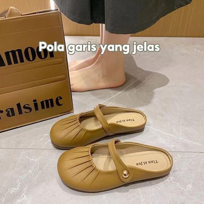 Sandal Slip On Wanita Flat / Sandal Empuk Wanita / Sandal Fashion / Sandal Ujung Tertutup / Sandal