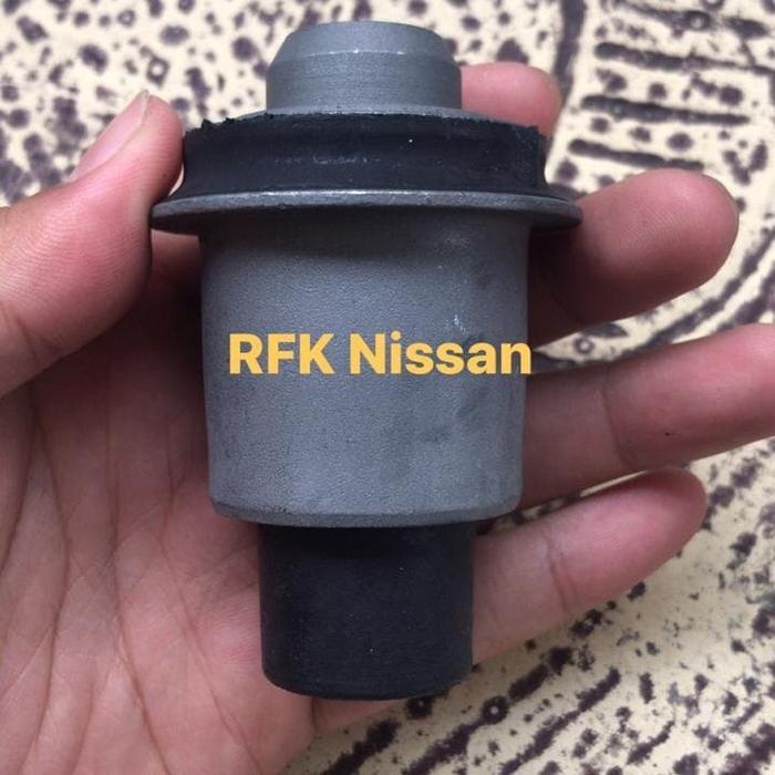 Bushing Cross Member Nissan Grand Livina