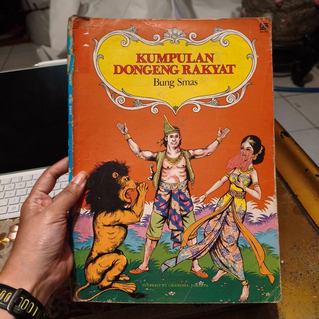 Bung Smas: Kumpulan Dongeng Rakyat