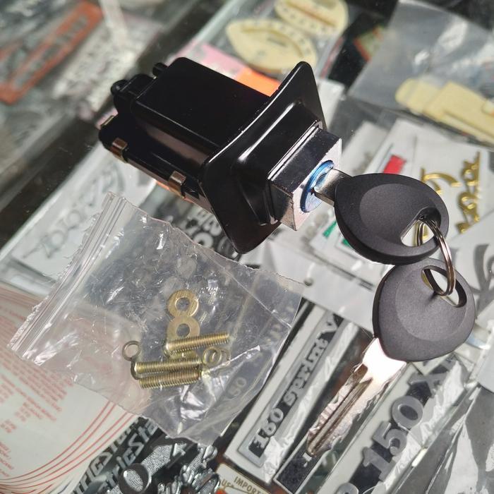 Rumah Kunci Jok Vespa Spartan Jok Panjang Vespa