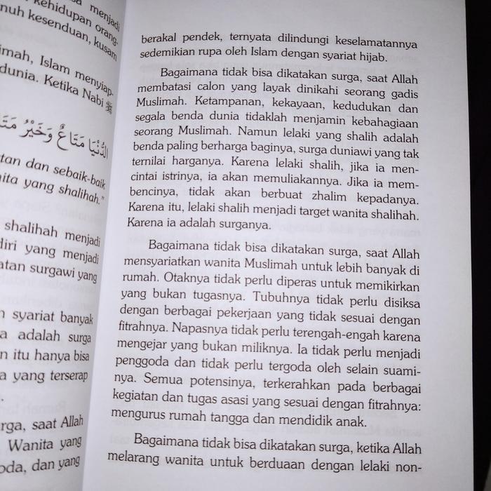 Buku Wanita Muslimah Inilah Surgamu - Terjemah Kitab Rasa'Il Al-Afrah Li An-Nisa'I Faqot Terbaik