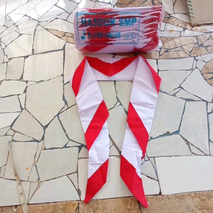 hasduk pramuka smp super halus kacu pramuka smp ukuran panjang 110 cm Dasi