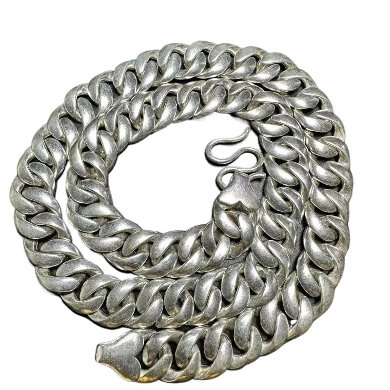 China Tibetan Silver Folk Simple Necklace Fashion jewelry Personalized Men and Women Amulet Gift