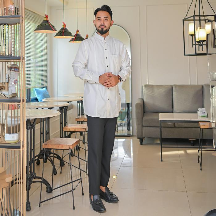 Rev Jas Koko Pria Motif Kotak List Putih Fashion Muslim Pria Dewasa Semi Wool