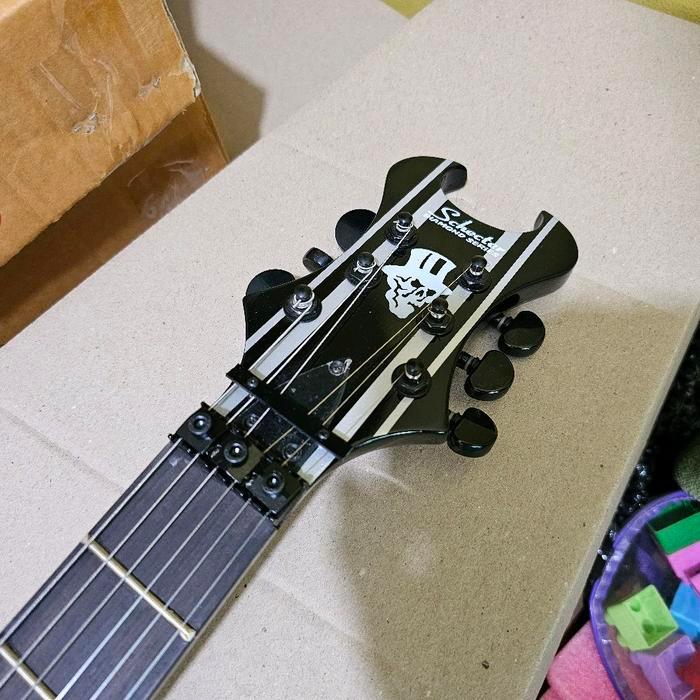 Gitar schecter synyster gates PU GNB korea