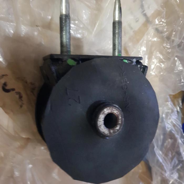 engine mounting suzuki splash depan ori