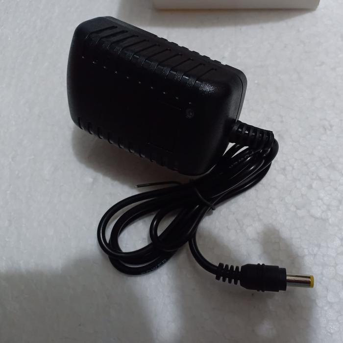 "New" adaptor dvr 4 Ch 2A 12V camera cctv / adaptor led strip 2 ampere murni