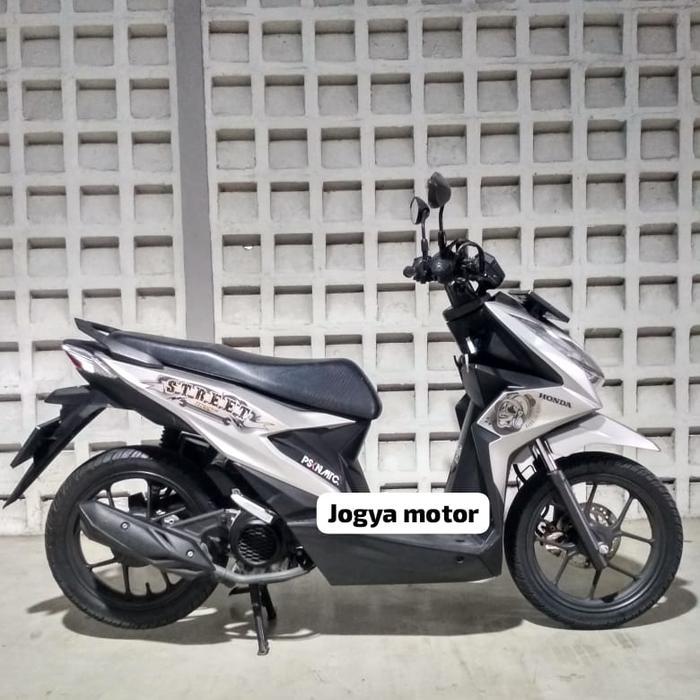 honda beat street tahun 2023