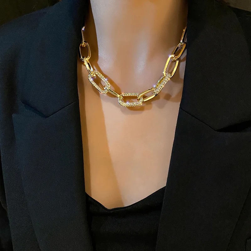 Luxury Thick Chain Collar,Geometric Statement Necklace for Women,Bold Link Design for Layering,Retro
