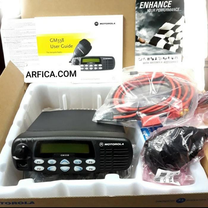 RADIO RIG MOTOROLA GM 338 UHF 403-470MHZ